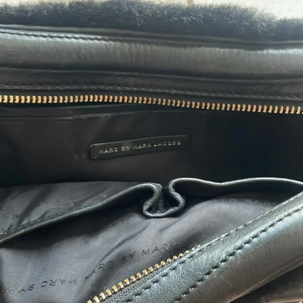 Marc By Marc Jacobs Shearling Satchel Black